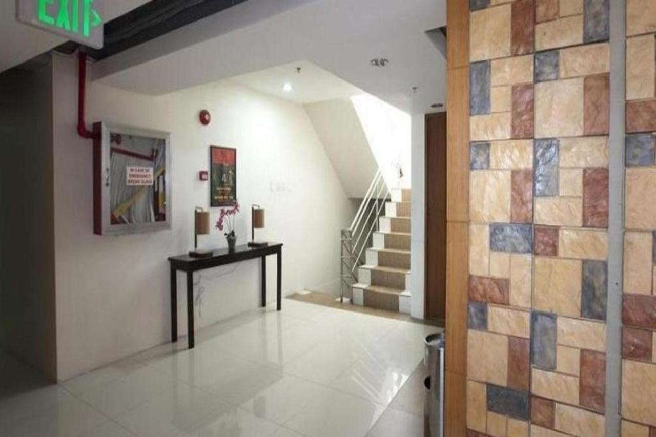 Valleyfront Hotel Cebu Exterior foto